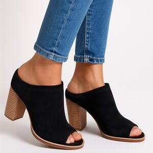 Dolce Vita Black Suede Peep Toe Block Heel Booties